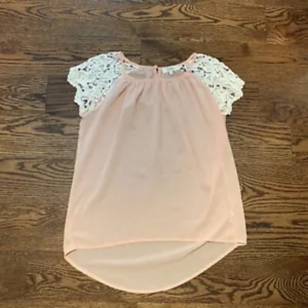 Umgee Small Peach Lace Sleeve High Low Sheer Top Blouse